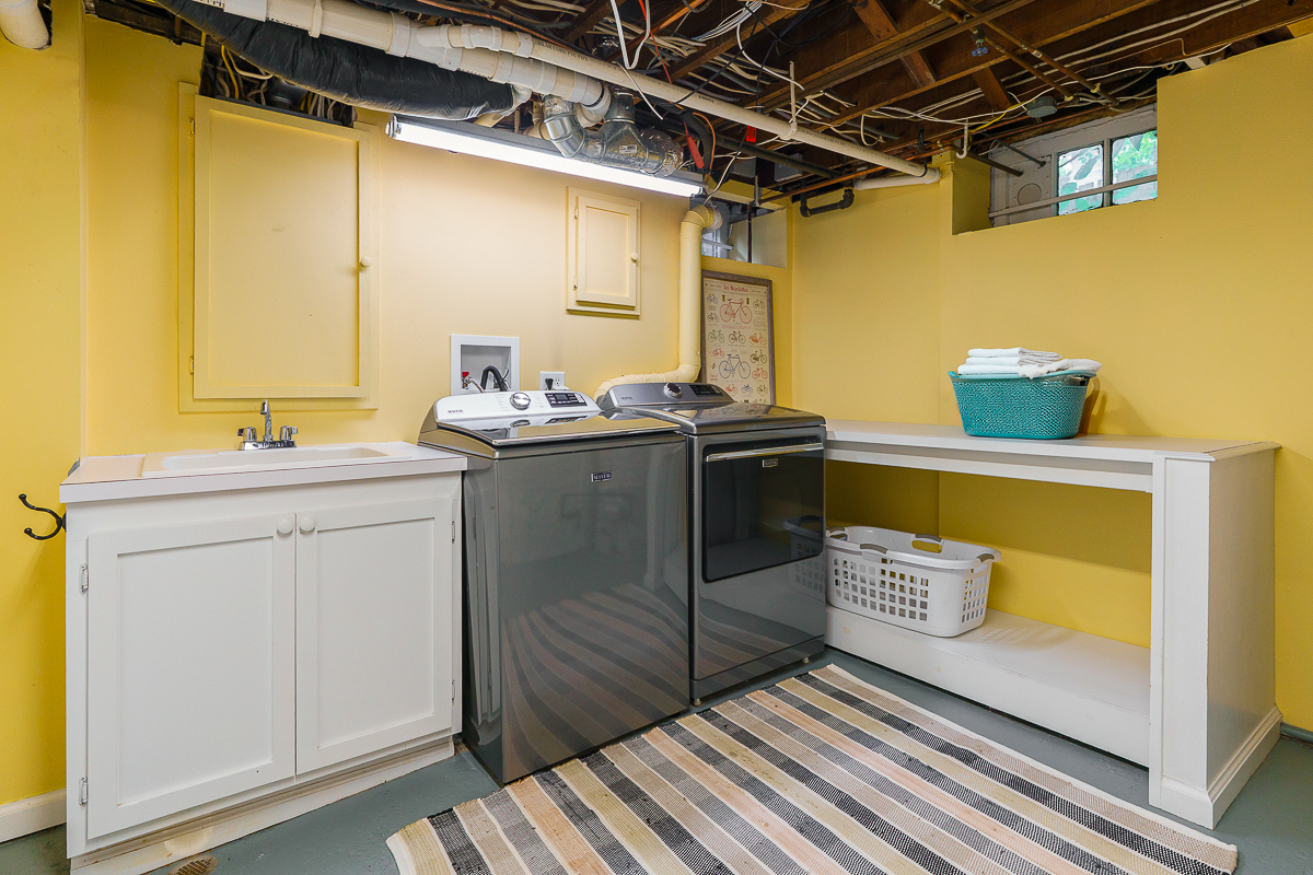 2356 Sherwood Rd-21