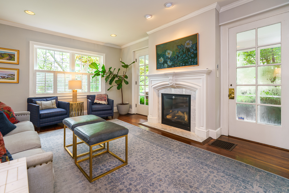 2356 Sherwood Rd-31