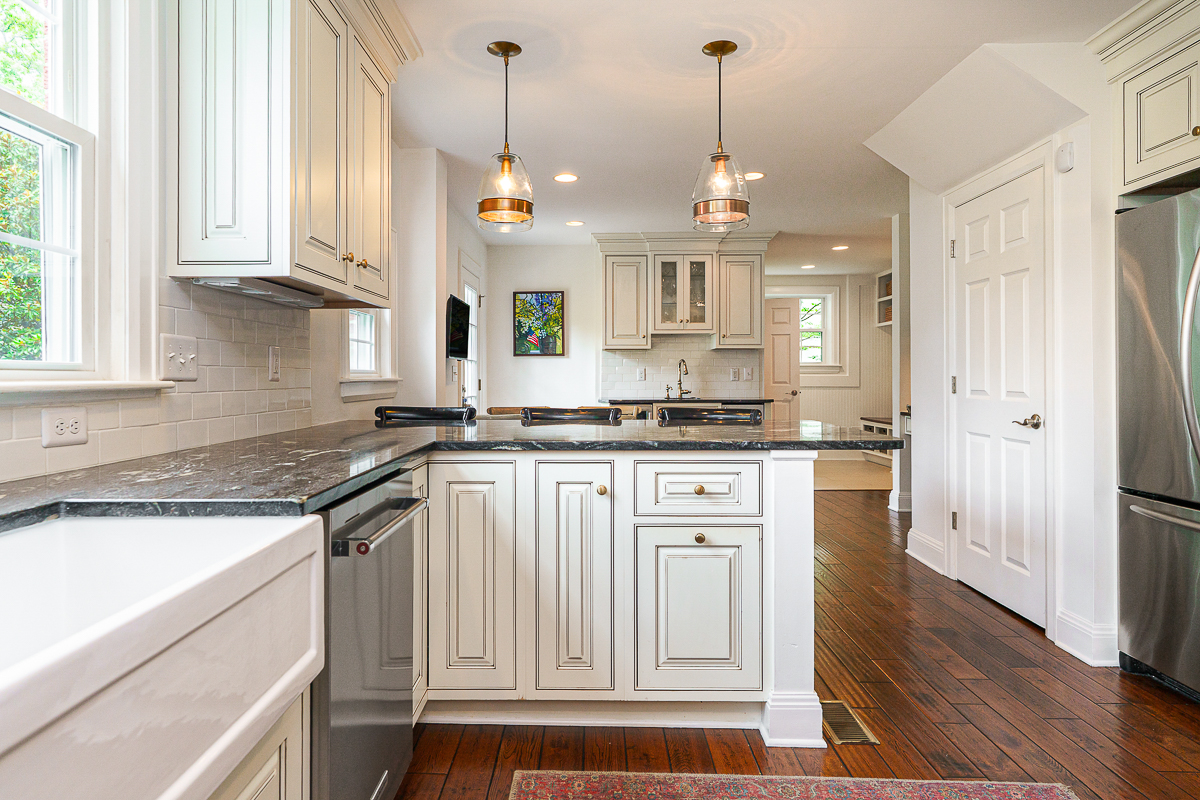 2356 Sherwood Rd-36