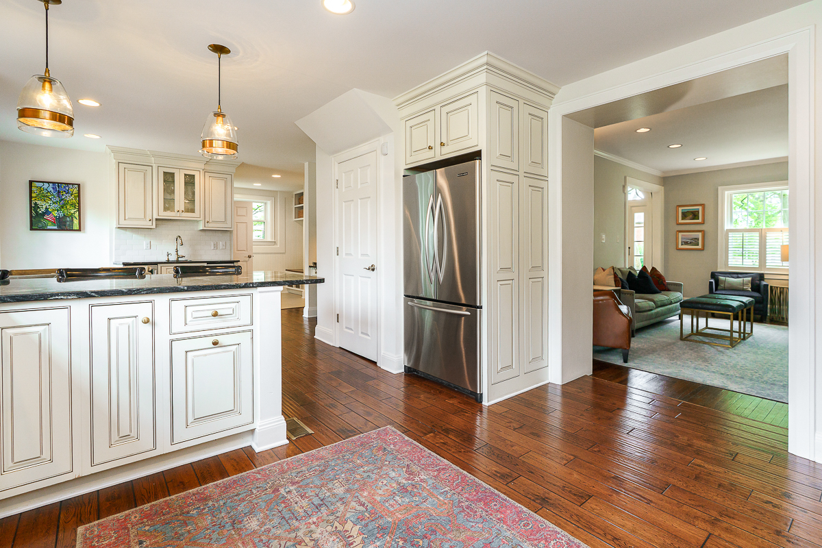 2356 Sherwood Rd-38