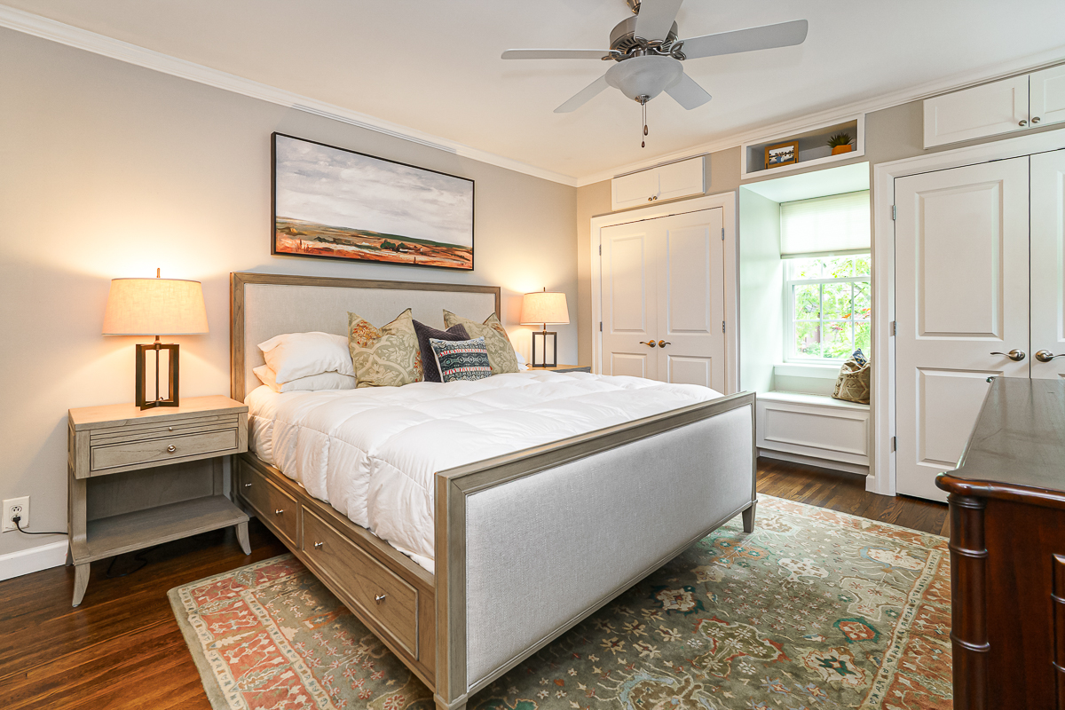 2356 Sherwood Rd-50