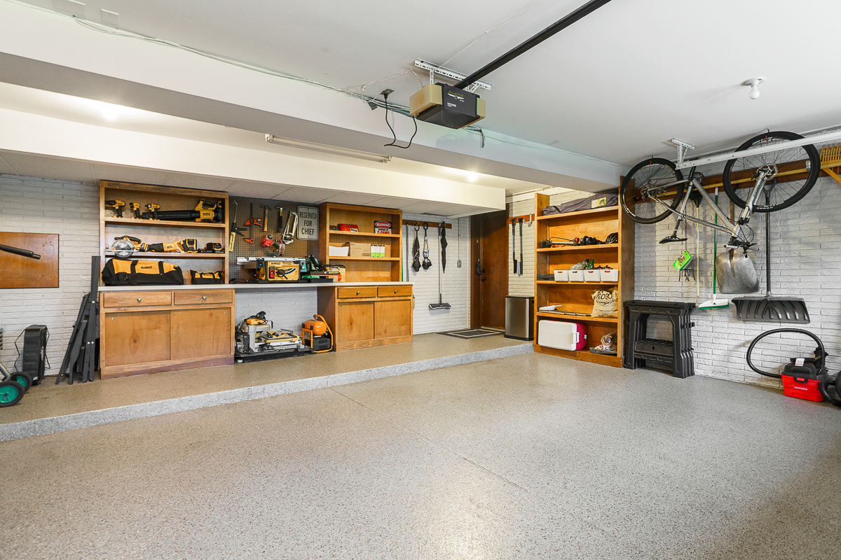 2484 Danvers Ct-15