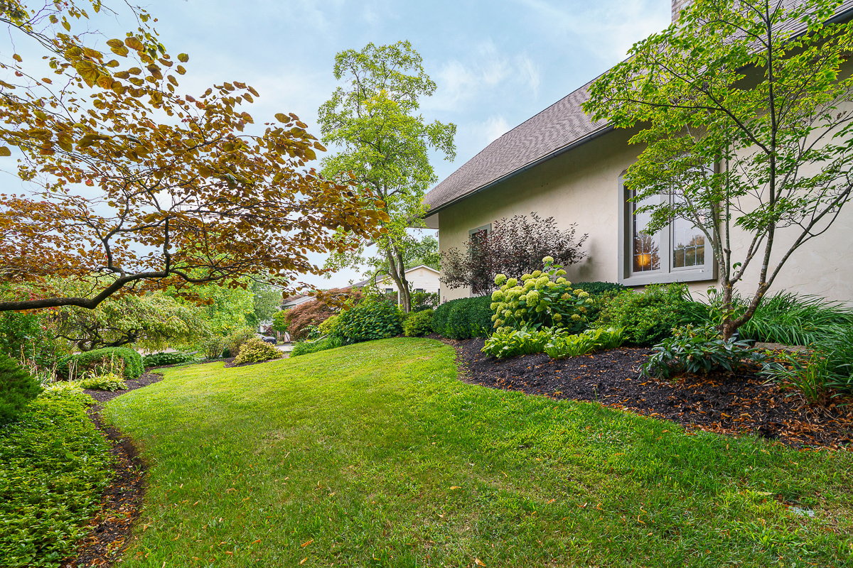 2484 Danvers Ct-19