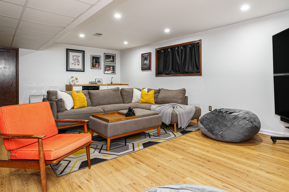 2484 Danvers Ct-30