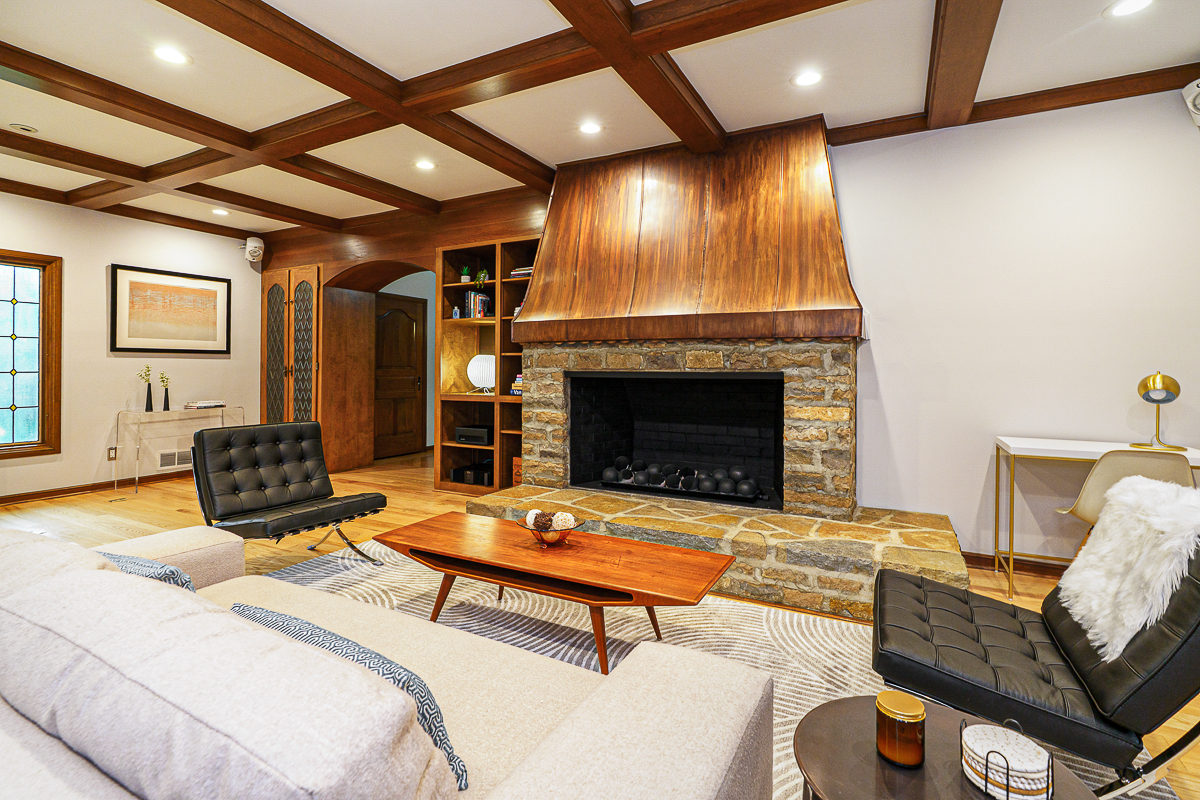 2484 Danvers Ct-49
