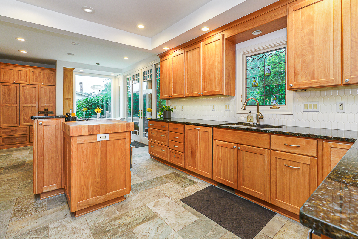 2484 Danvers Ct-54