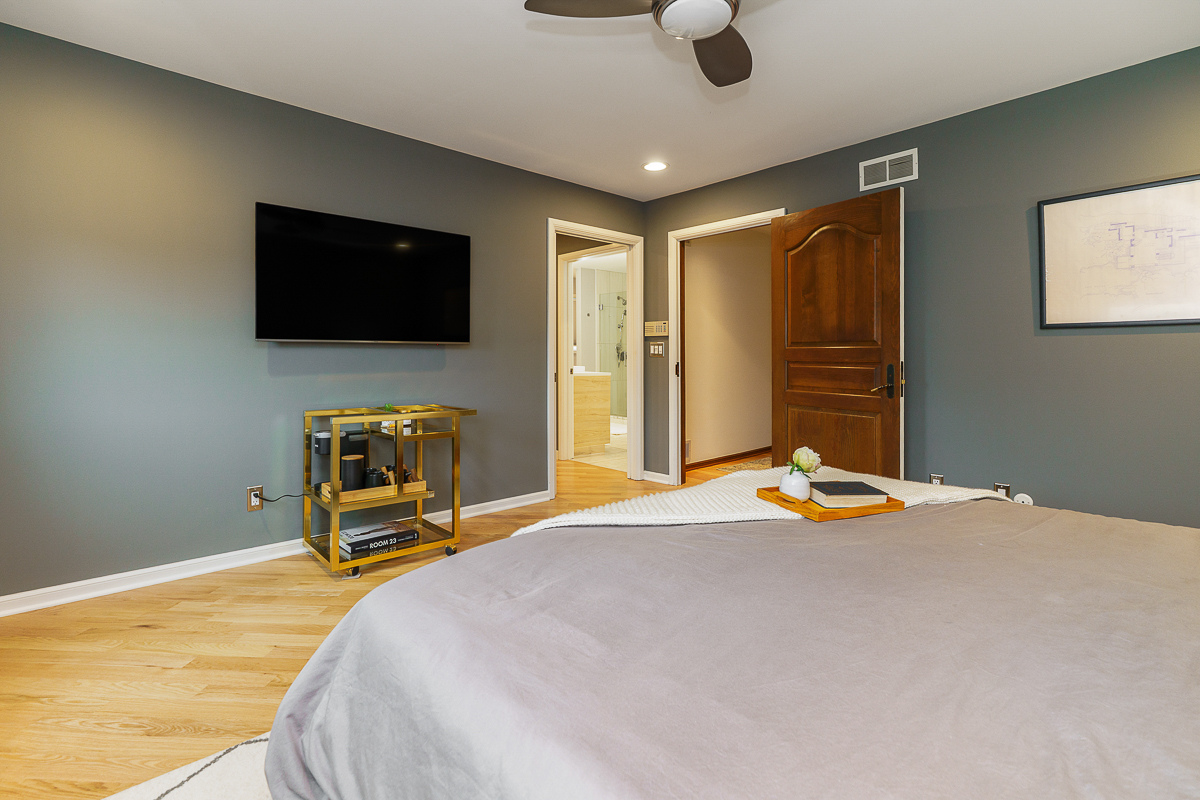 2484 Danvers Ct-72