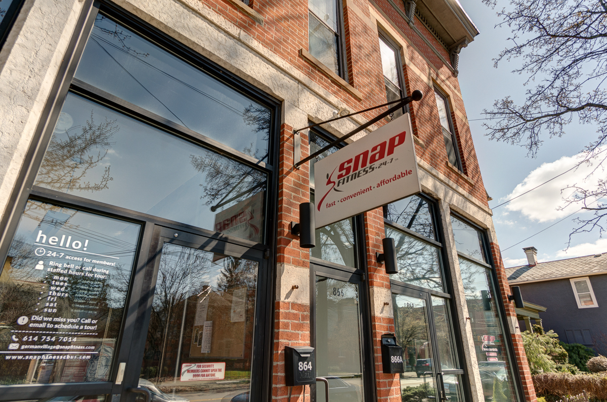 251 E Deshler Ave-73