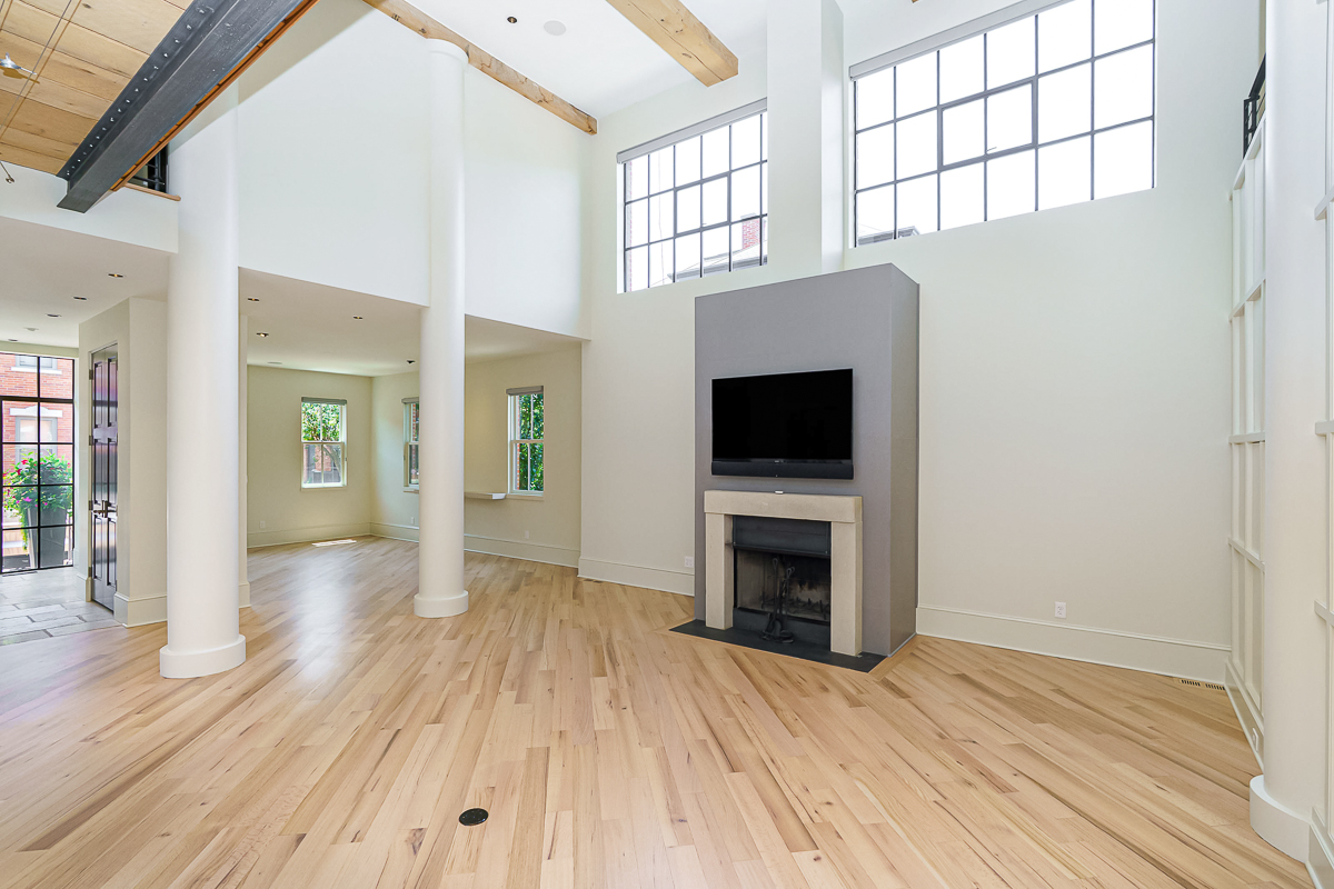 252 E Beck St-16