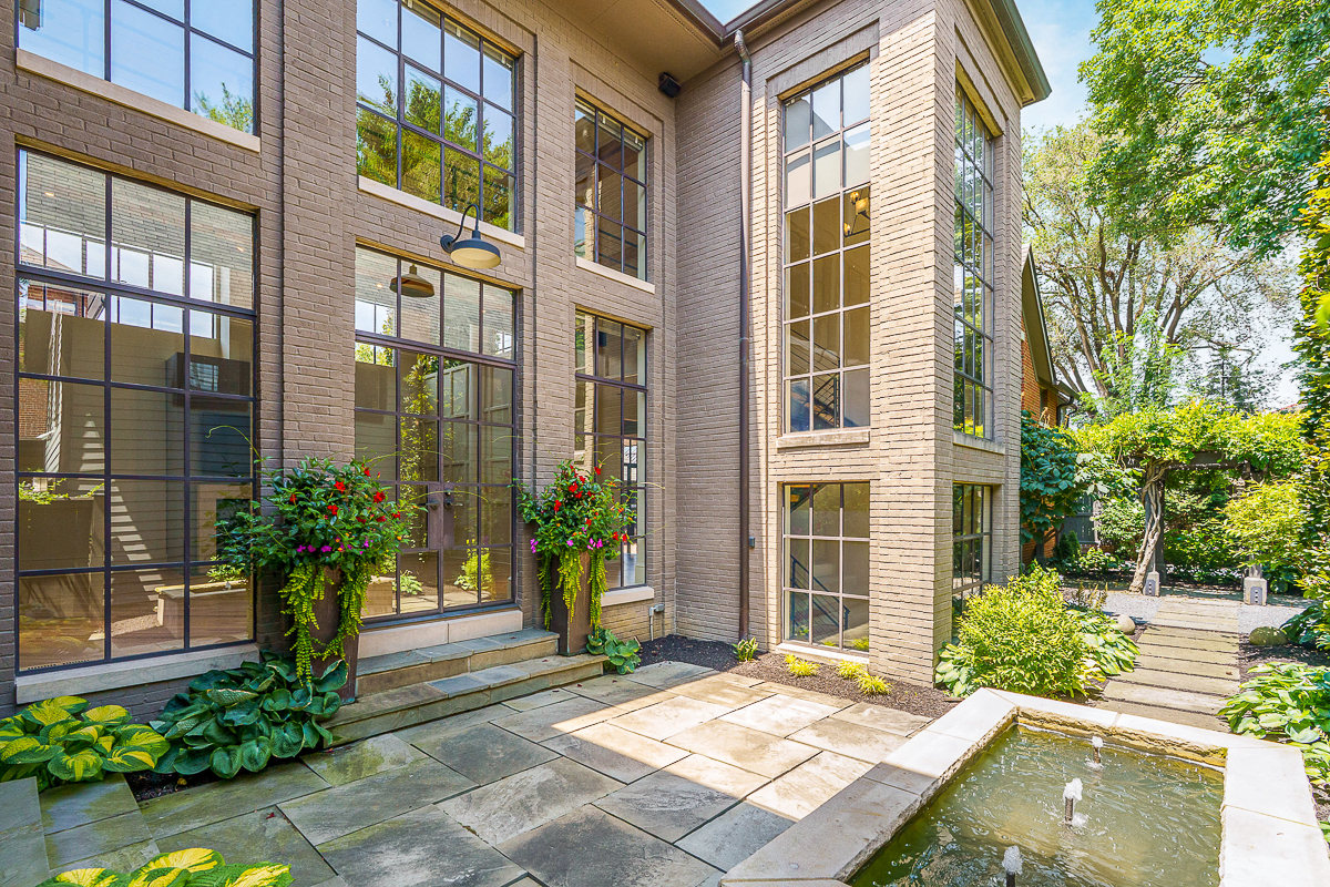252 E Beck St-25