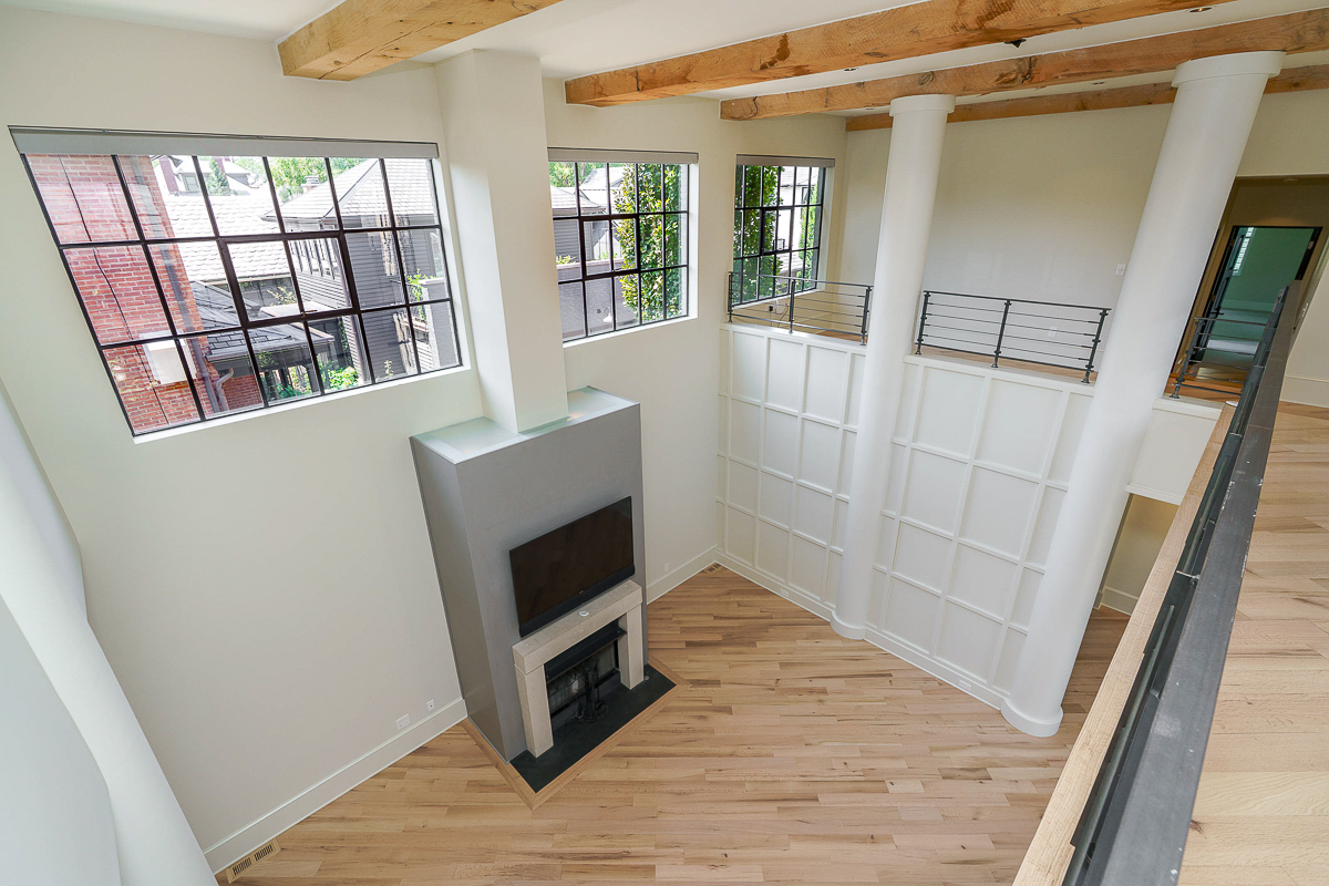 252 E Beck St-48