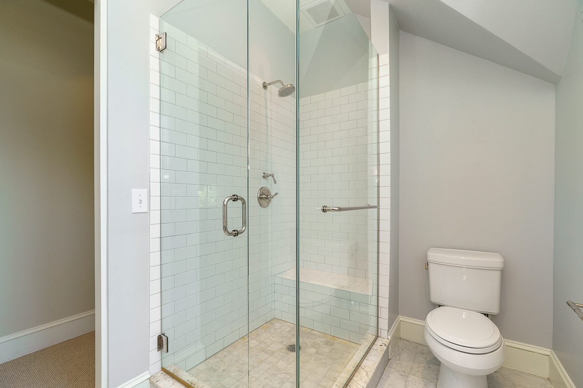 252 E Beck St-53
