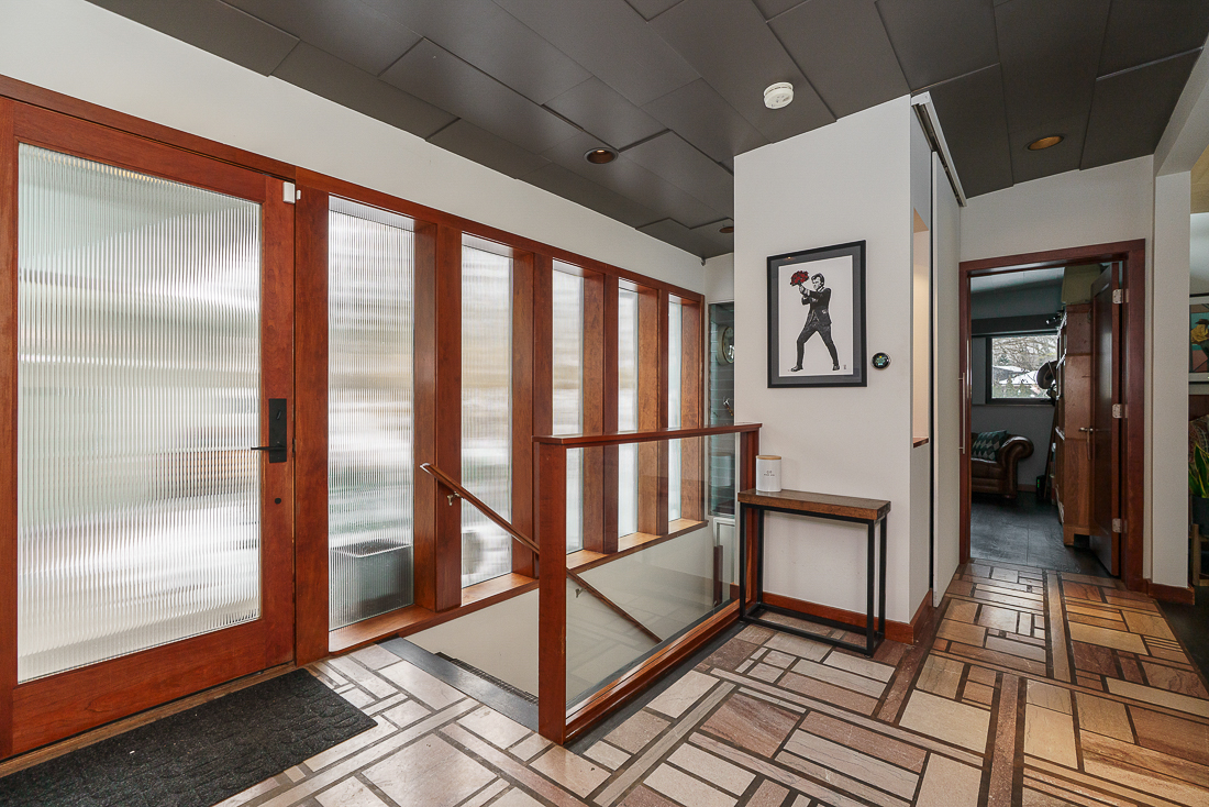 2837 Canterbury Ln-18