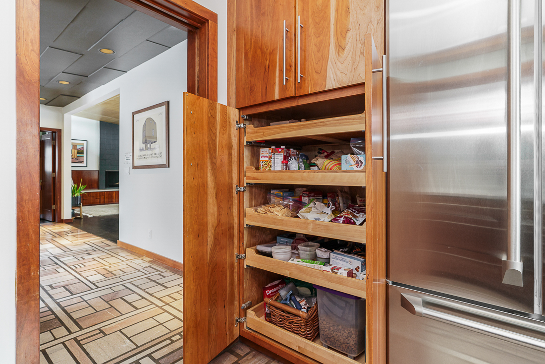 2837 Canterbury Ln-44