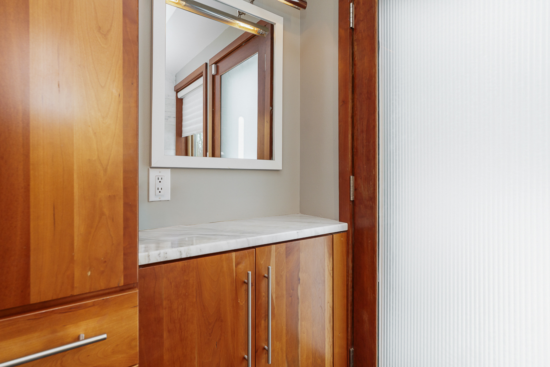 2837 Canterbury Ln-56