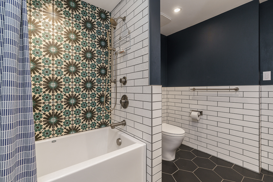 2837 Canterbury Ln-65