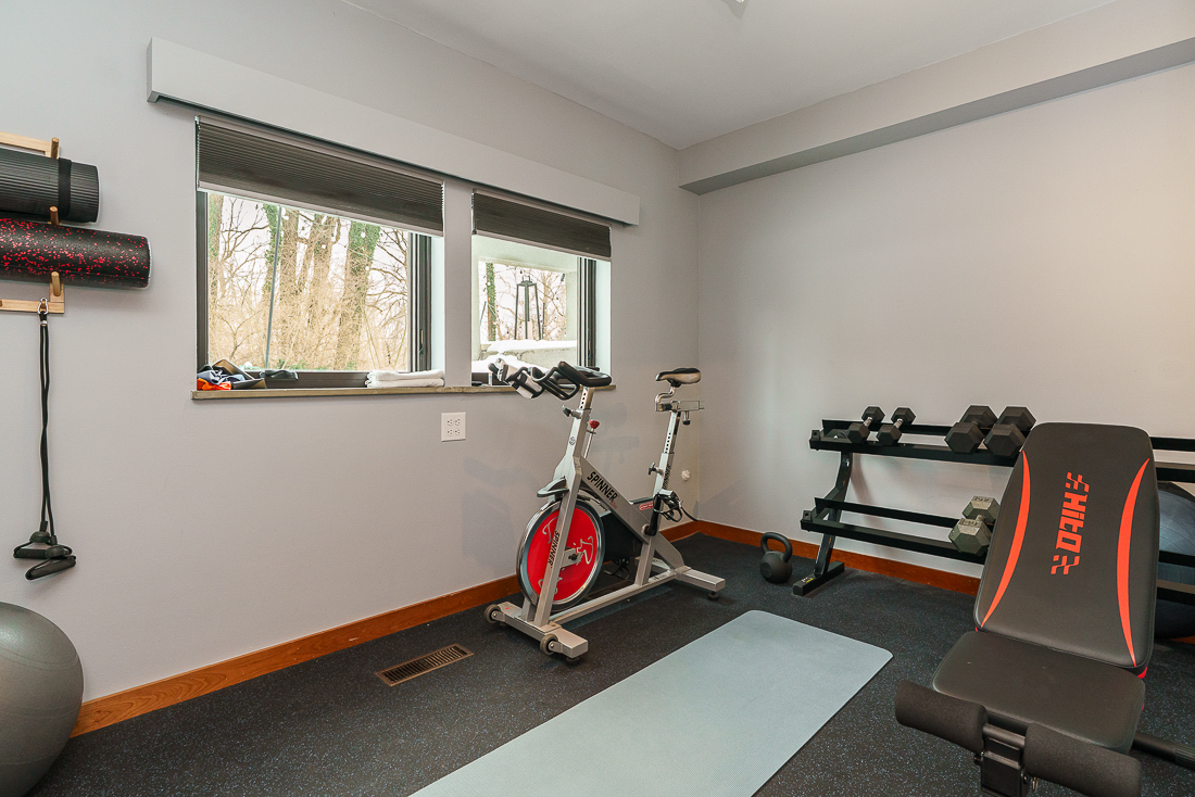 2837 Canterbury Ln-66