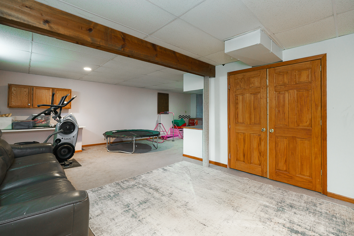 2886 WYNNELEAF ST-9
