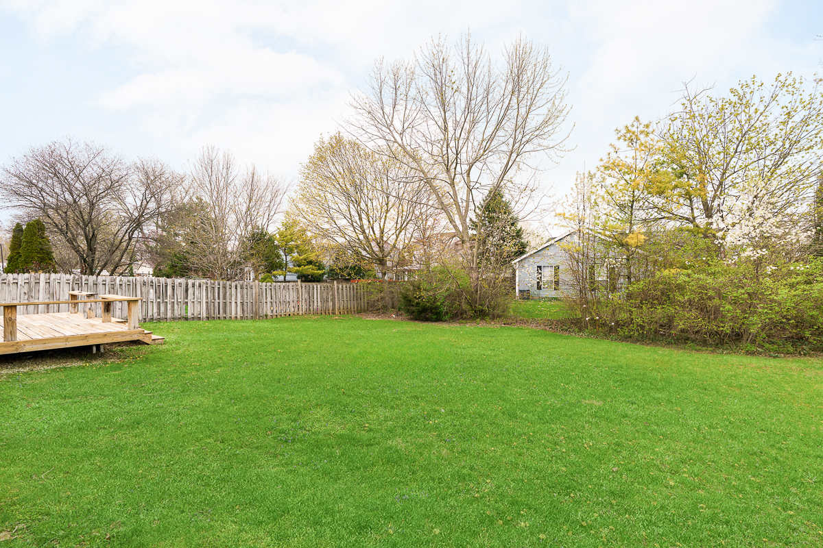 2892 Phoenix ave -4