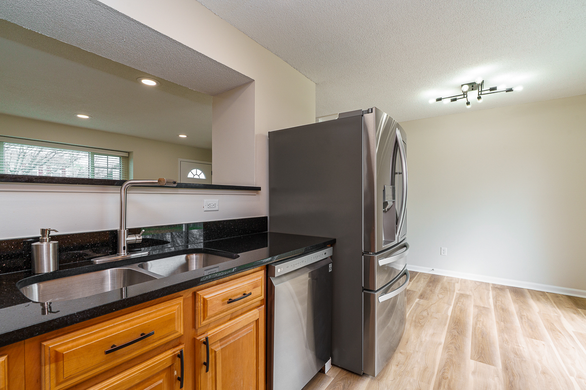 2968 Pheonix Ave-18