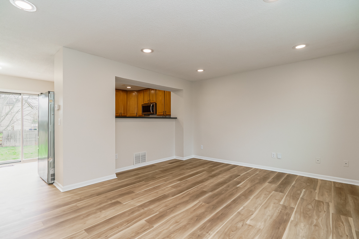 2968 Pheonix Ave-9