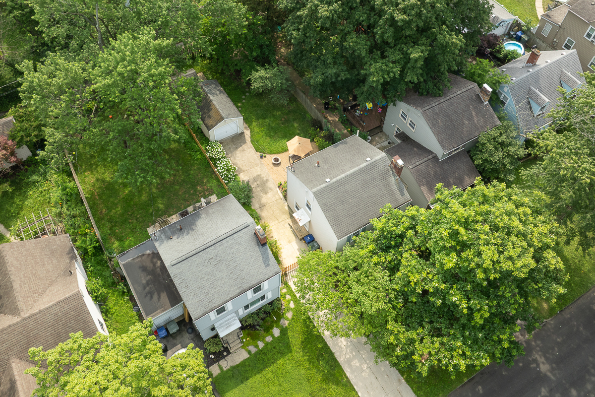 2986 Bremen St-1
