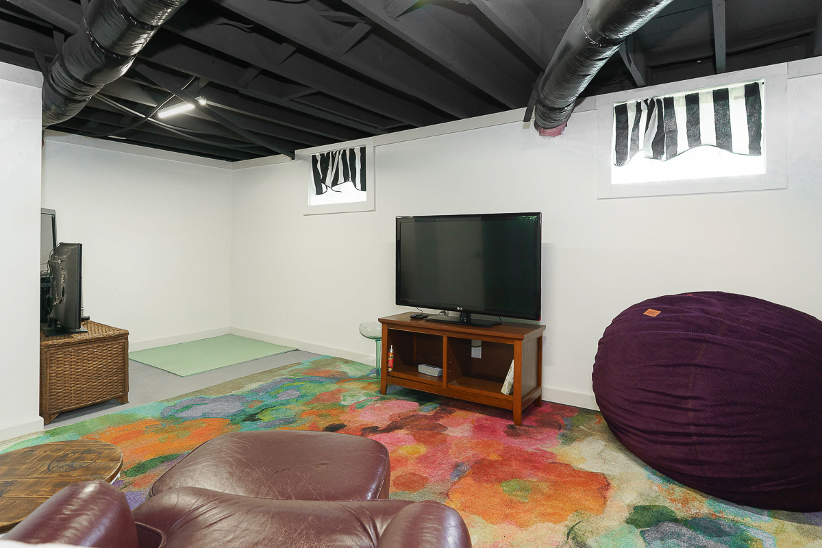 298 e Welch Ave-13