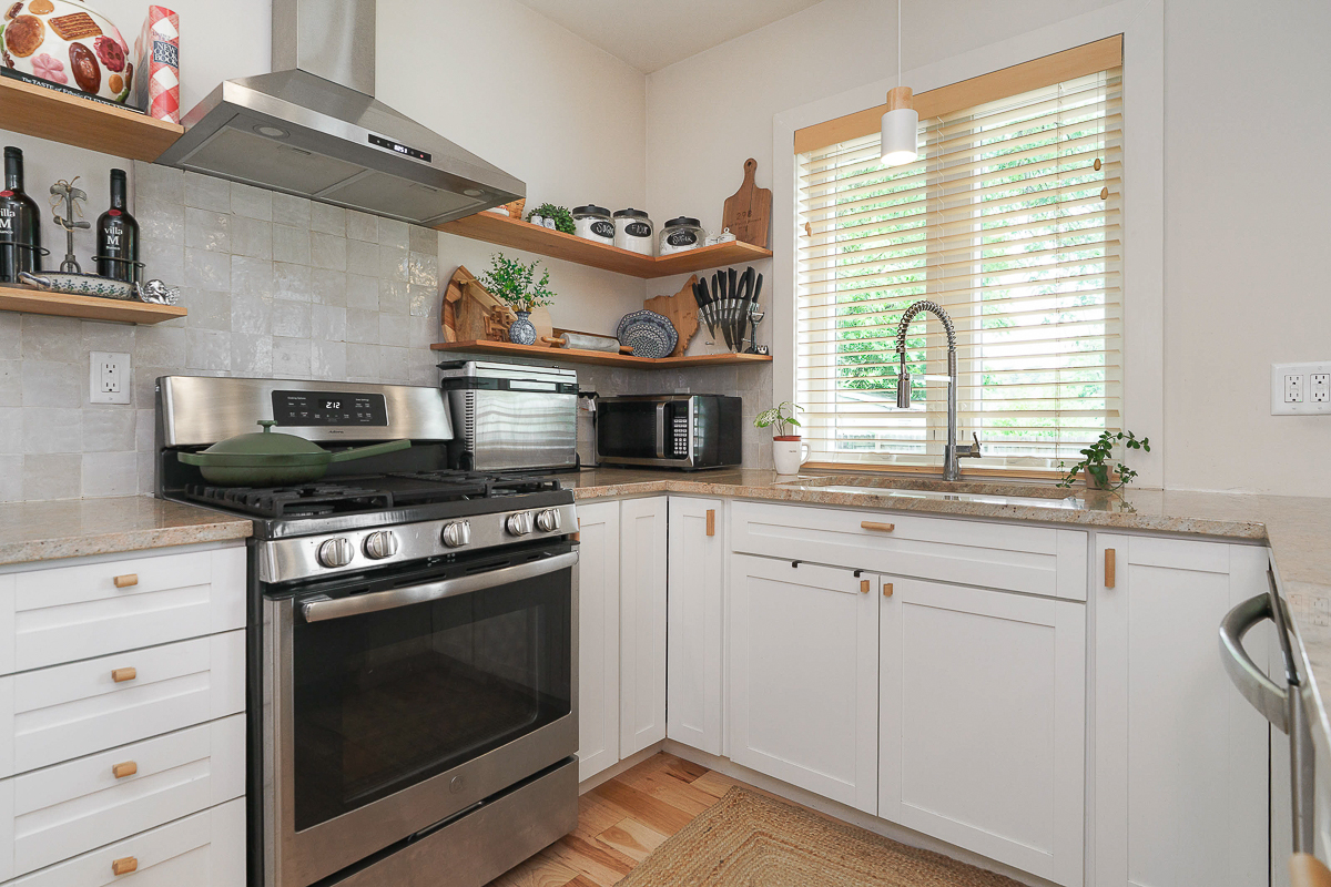 298 e Welch Ave-24