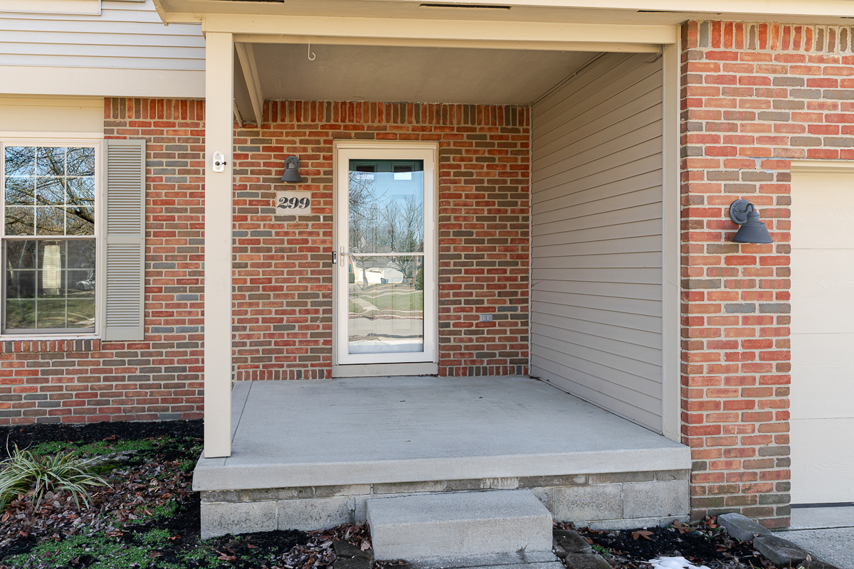 299 Sherwood Meadows-2