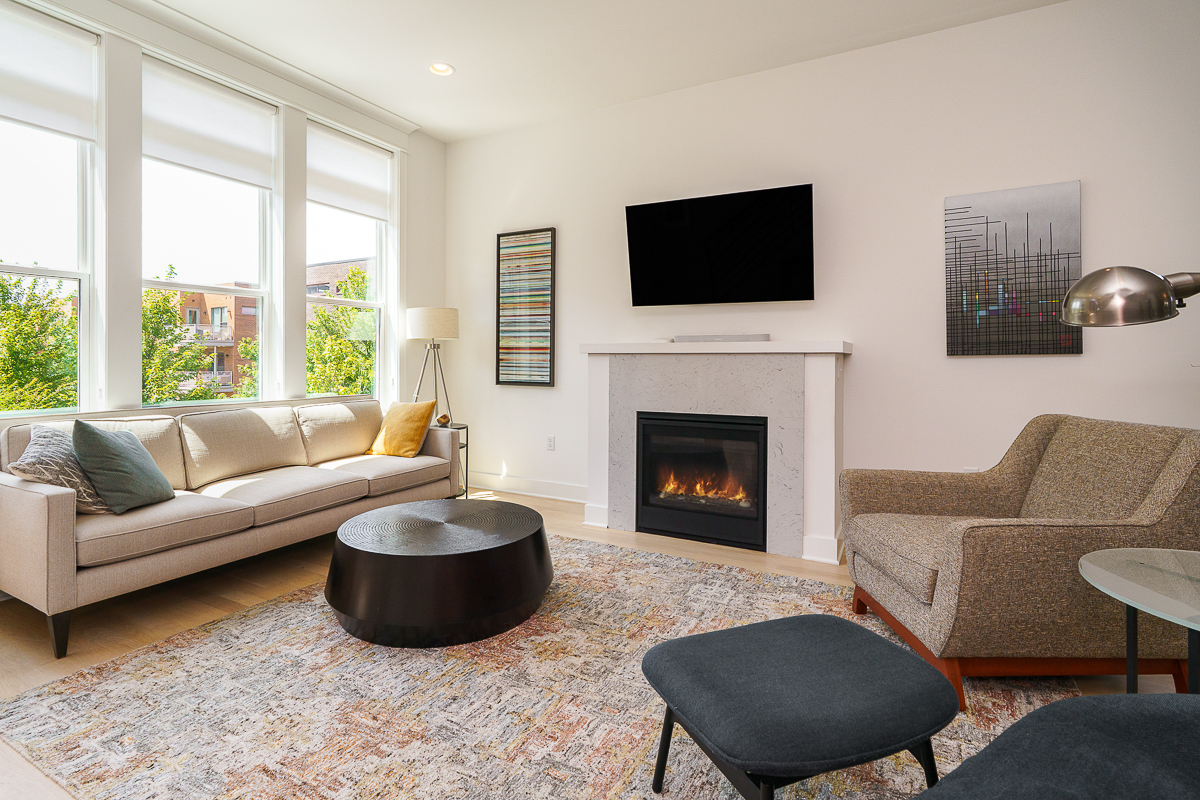 309 Auden Ave-14