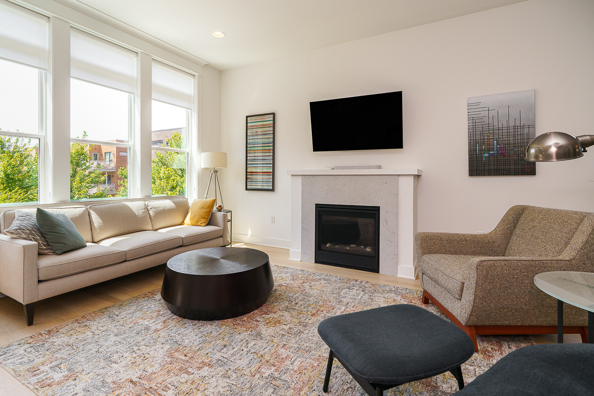 309 Auden Ave-15