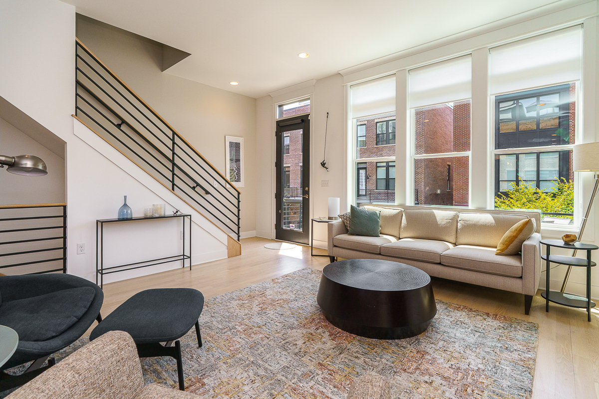 309 Auden Ave-16