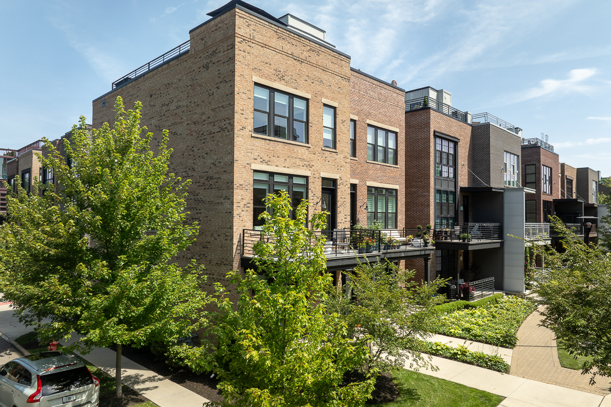 309 Auden Ave-2