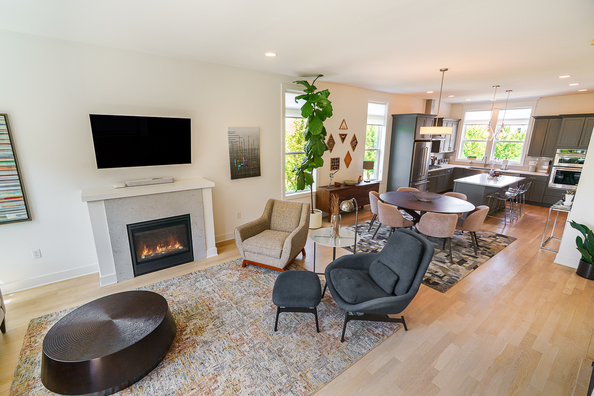 309 Auden Ave-30