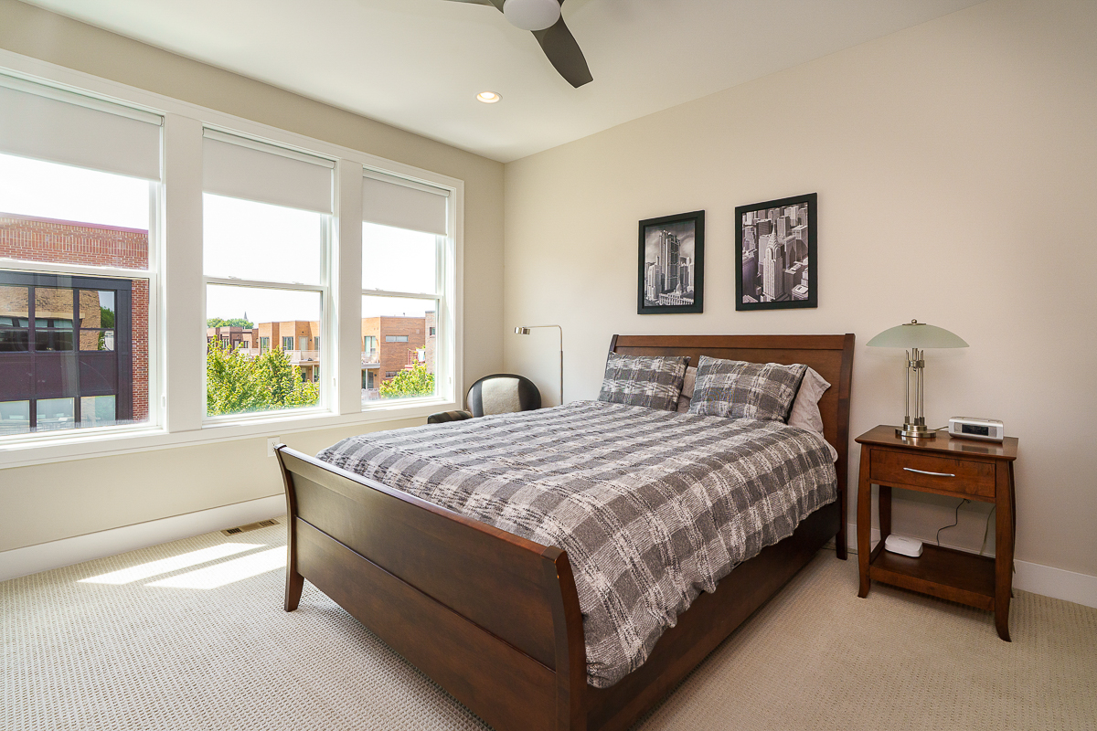 309 Auden Ave-37