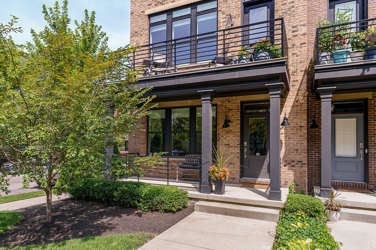 309 Auden Ave-5
