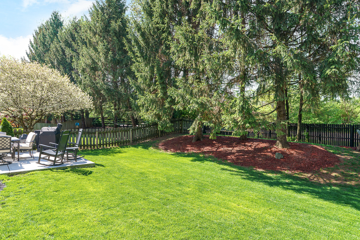3265 Longspur Dr-14