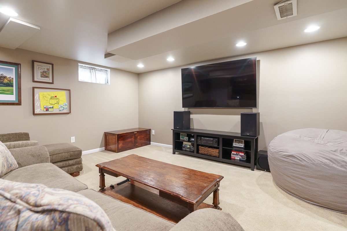 3265 Longspur Dr-16