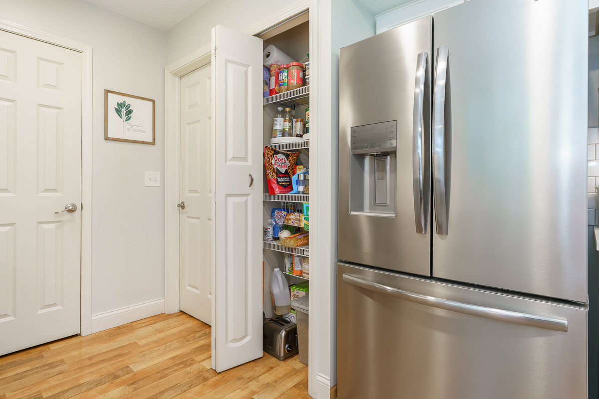 3265 Longspur Dr-32