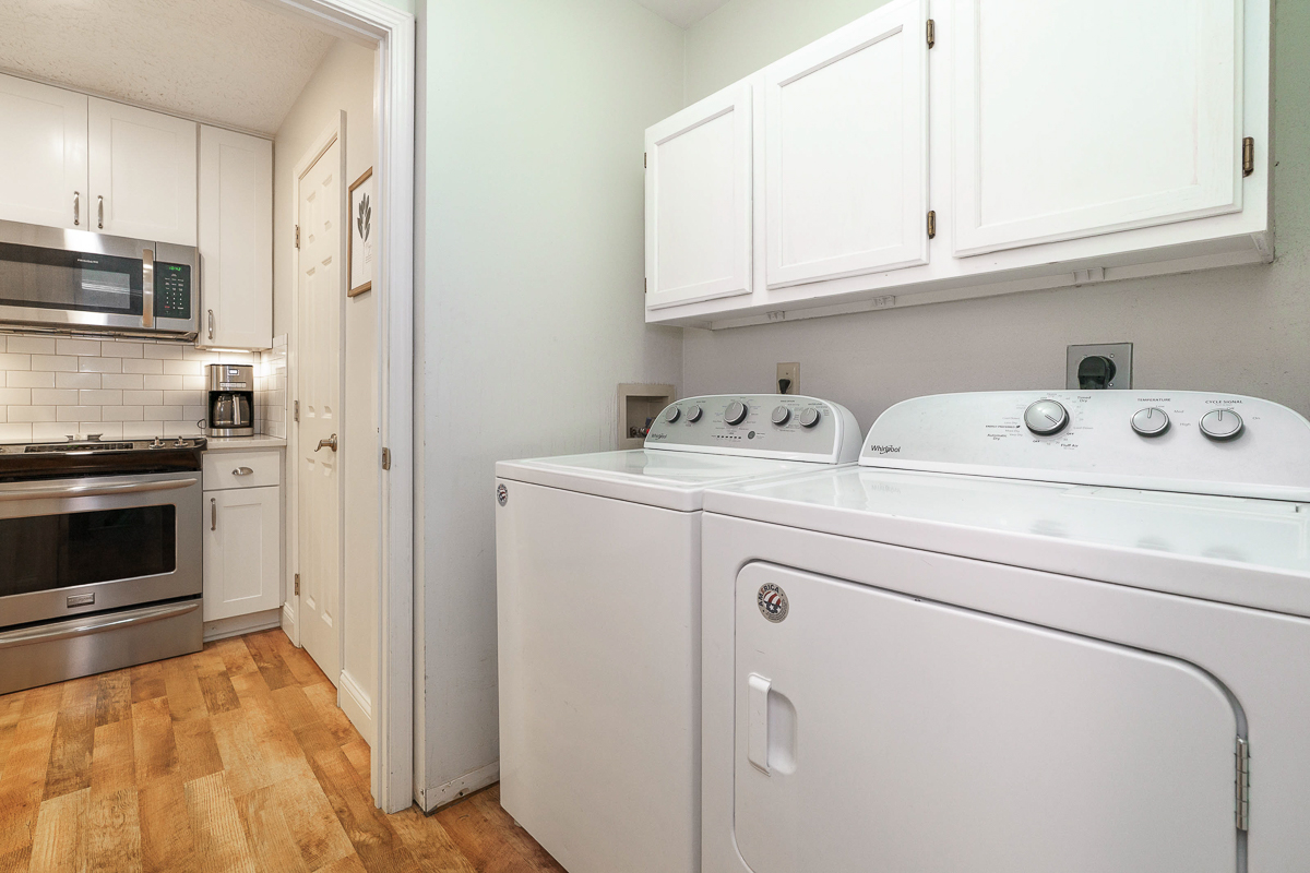 3265 Longspur Dr-33