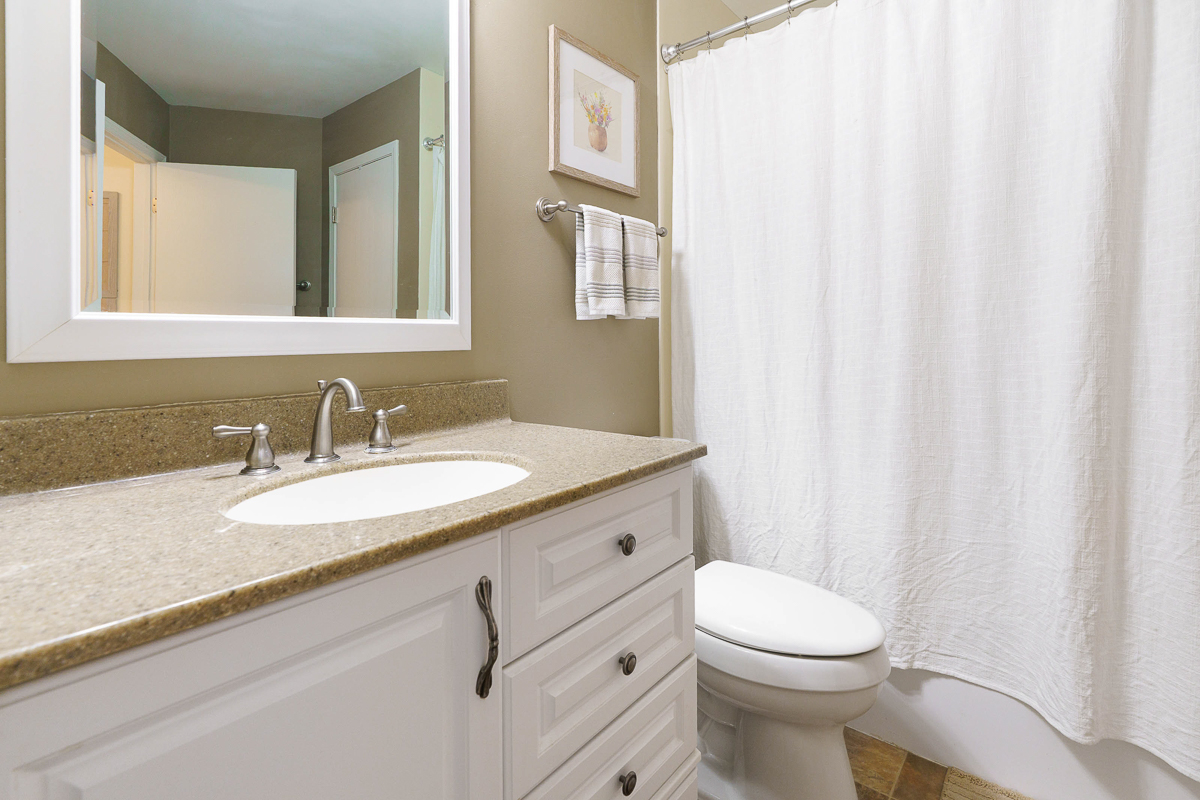 3265 Longspur Dr-43
