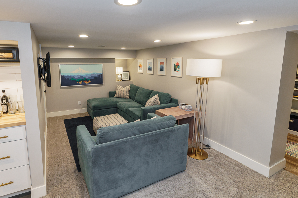 336 Reinhard Ave-14