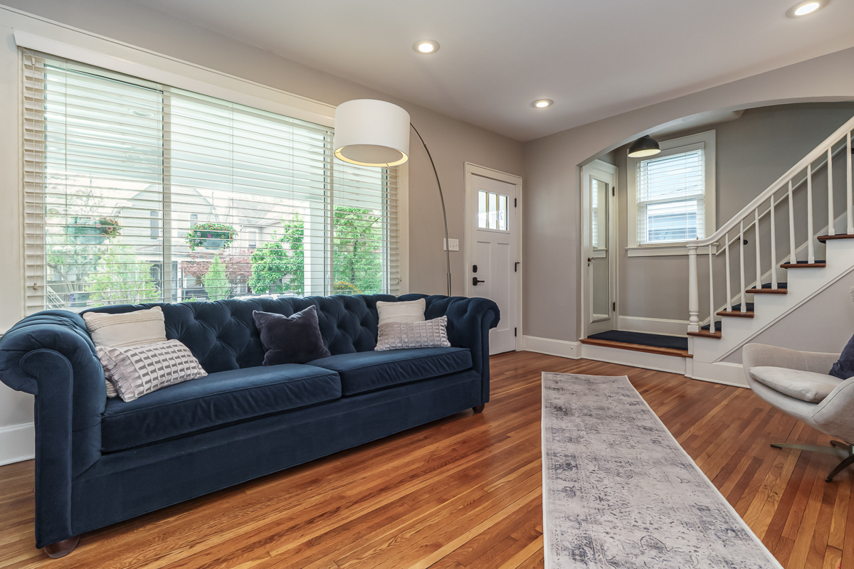 336 Reinhard Ave-25