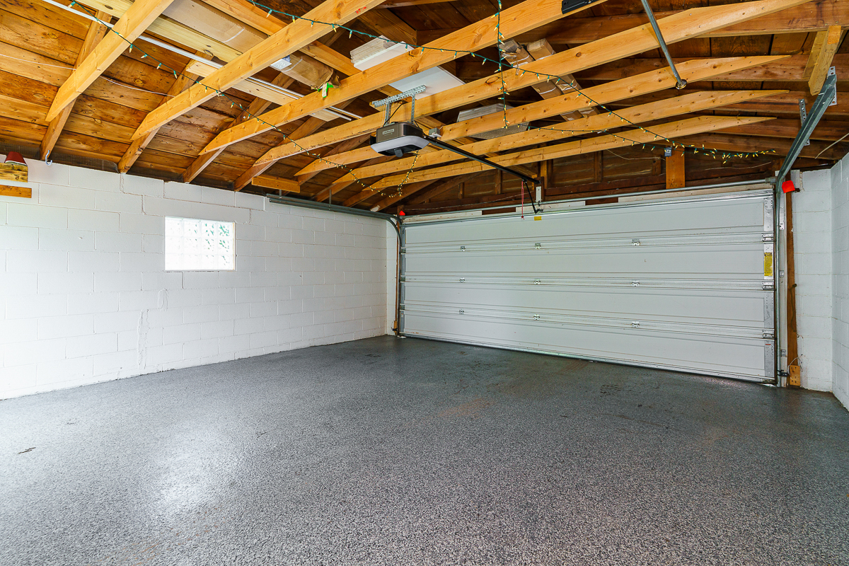 338 Sheldon Ave-18