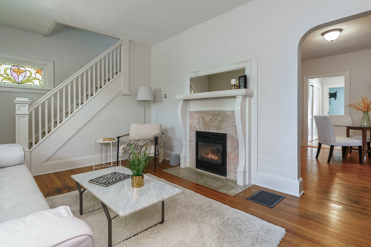 338 Sheldon Ave-25