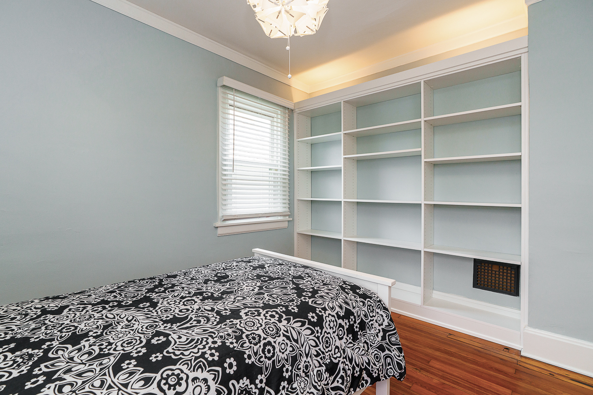 338 Sheldon Ave-46