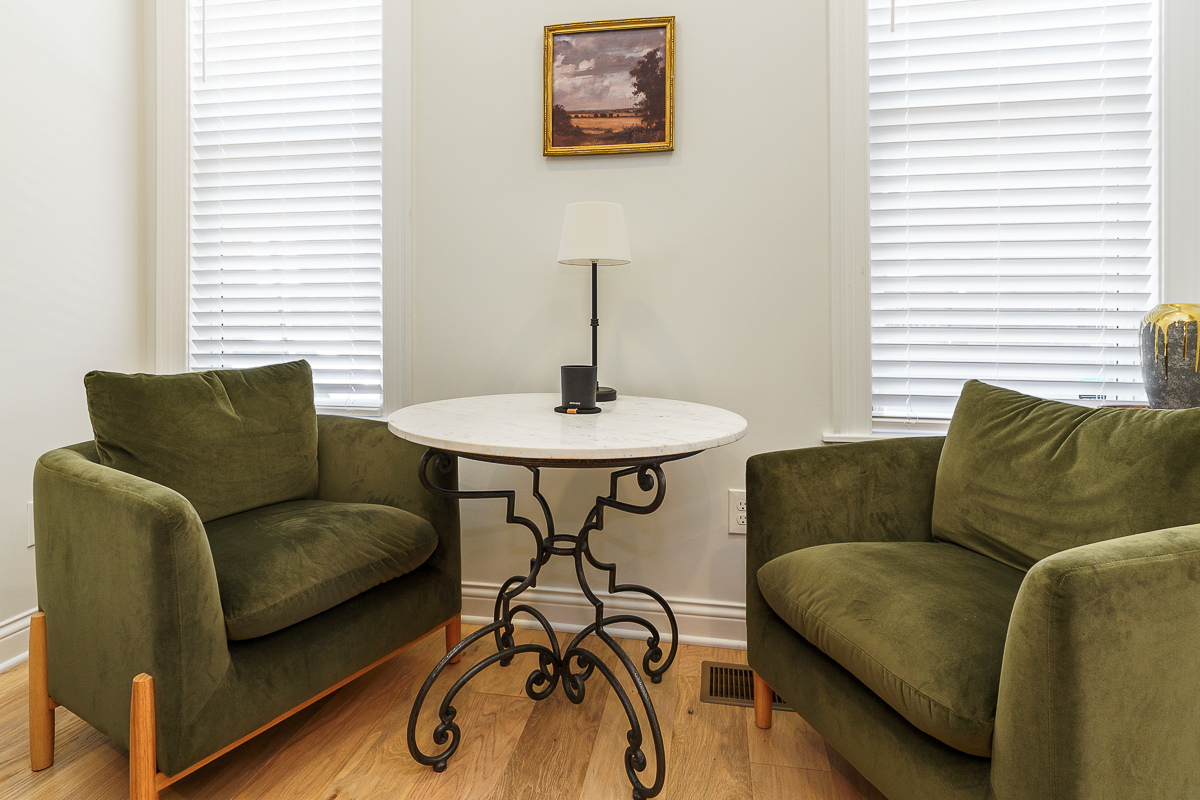 33 w Starr Ave-22