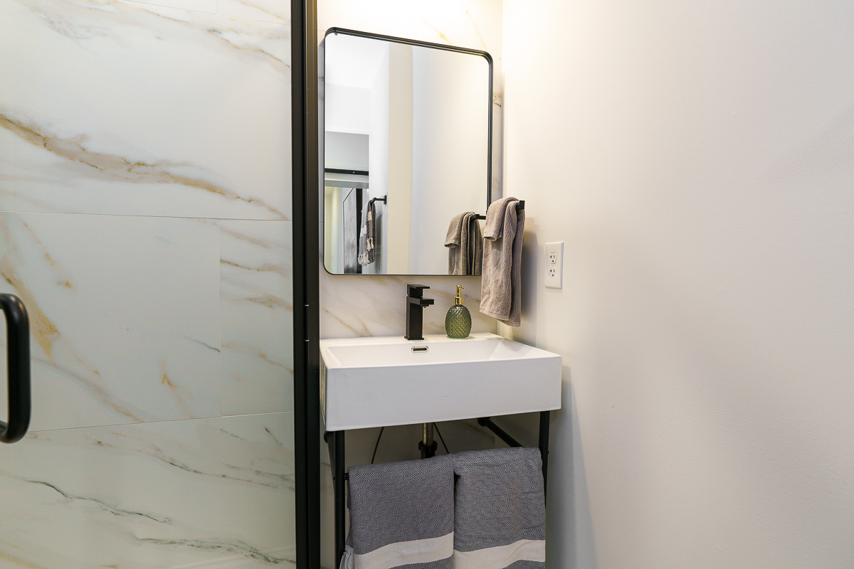33 w Starr Ave-29