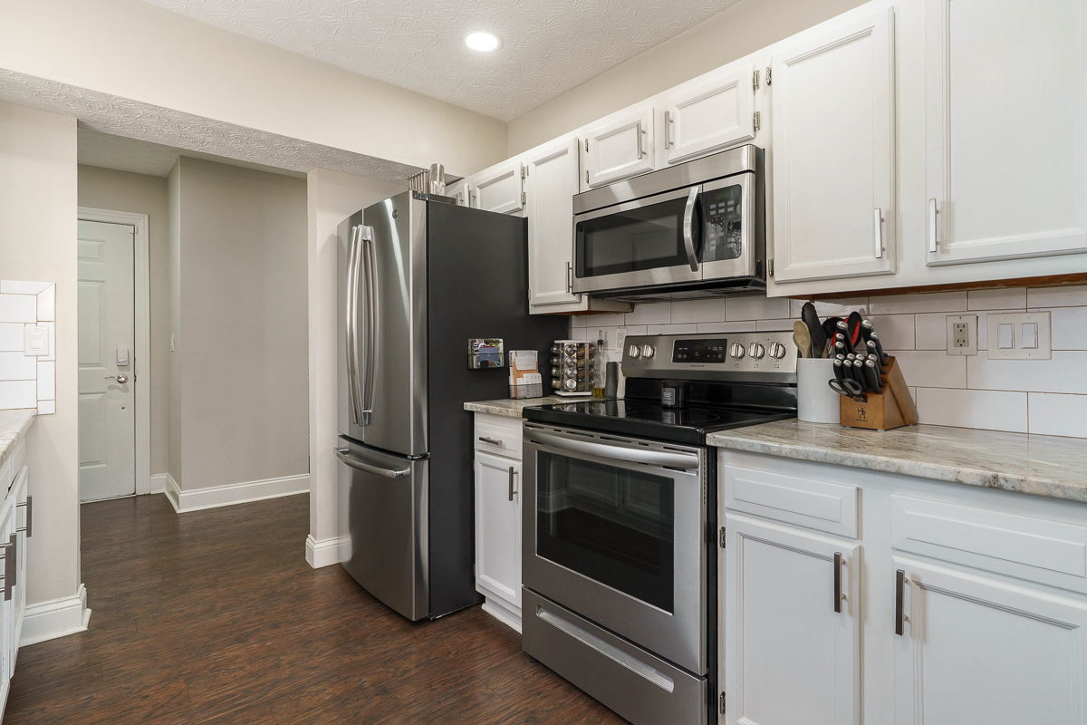 3428 Third Ave-14