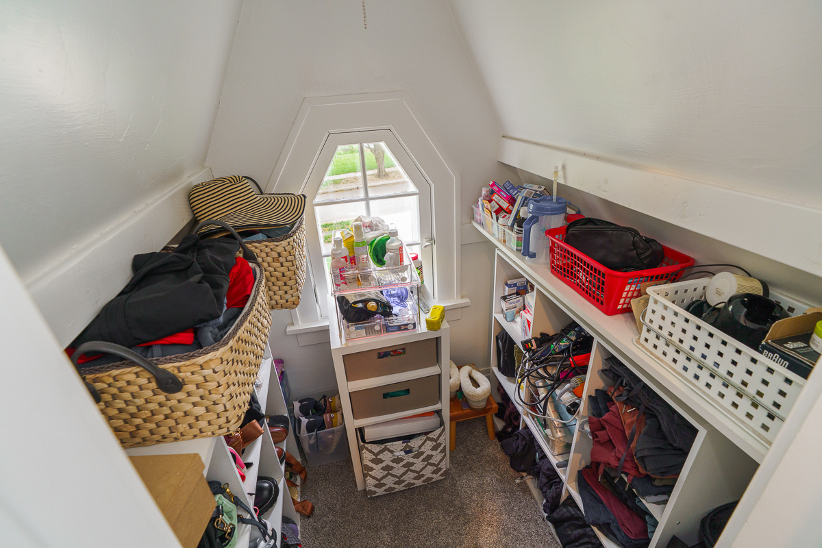 357 Fallis Rd-31